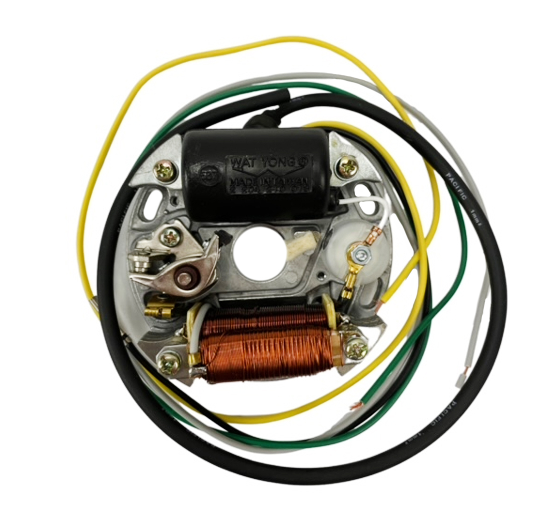 KREIDLER/SACHS/PUCH MAXI Ontsteking 6V 5W/15W+ remlicht 6V/3W model Bosch UNIVERSEEL ELEKTRISCHE DELEN Wat Yong / WATYONG - Binnendiameter: 18mm - Buitendiameter: 90mm - Montagegatafstand: 80mm Puch VS / PUCH MS / PUCH MC / PUCH MV / TOMOS 2L / TOMOS 3L - Kreidler onderdeel
